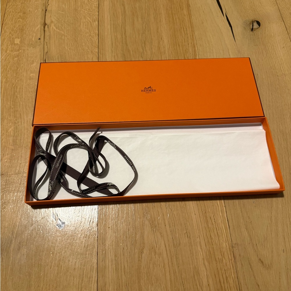 Hermès Orange Tie Gift Box with Ribbon